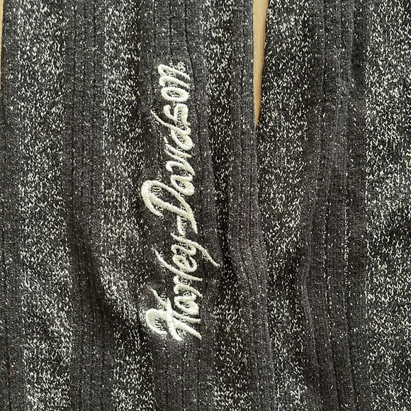 Harley Davidson Metallic Silver Black Ribbed Knit Pullover Sweater. - Picture 3 of 3